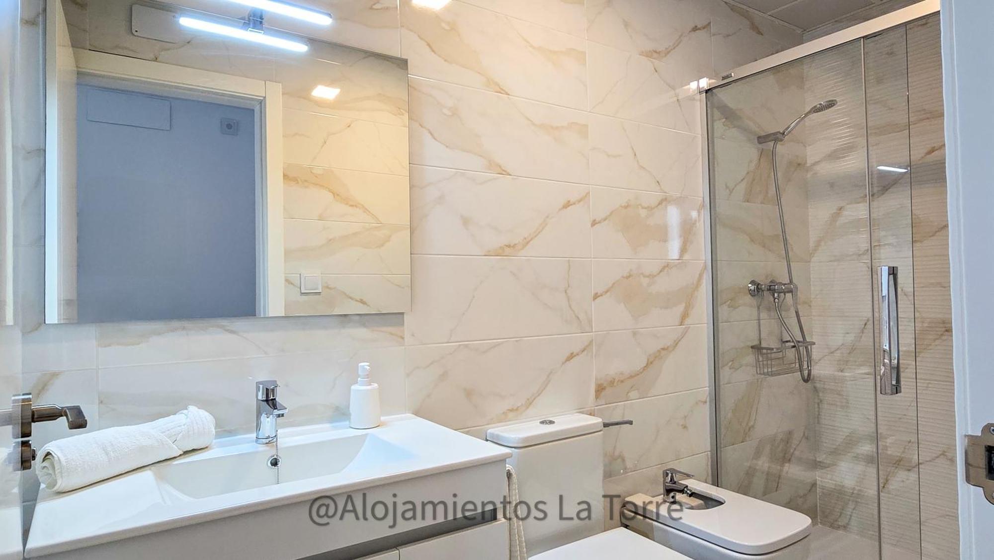 Puerto Caleta Dream - Alojamientos La Torre กาเลตา เด เวเลซ ภายนอก รูปภาพ